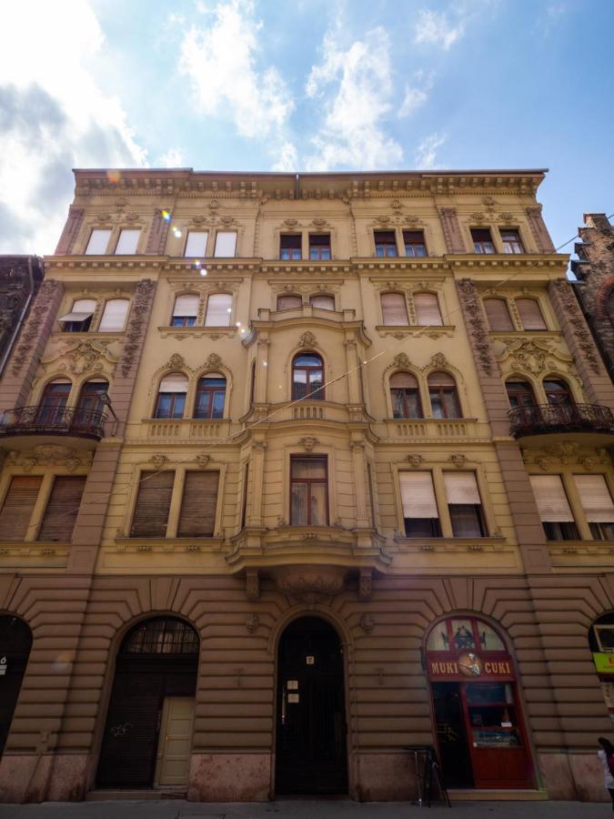 Better Than Home Apartment Budapest Exterior photo